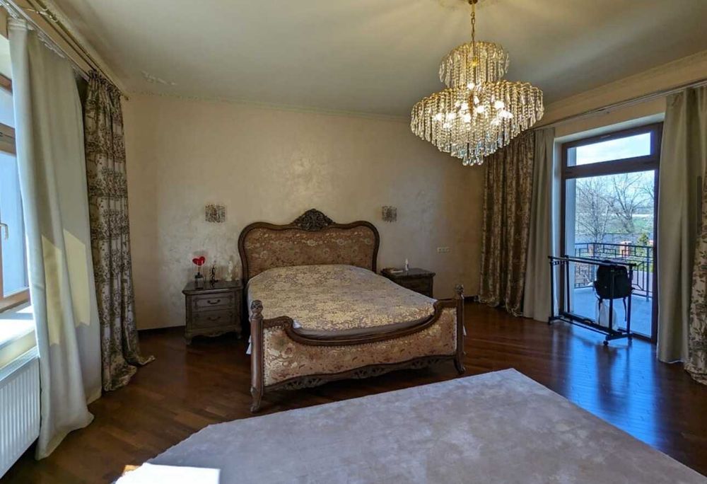 Приватний будинок 280 м² у КМ «Аріадна» | 10 соток | охорона | автономність АП