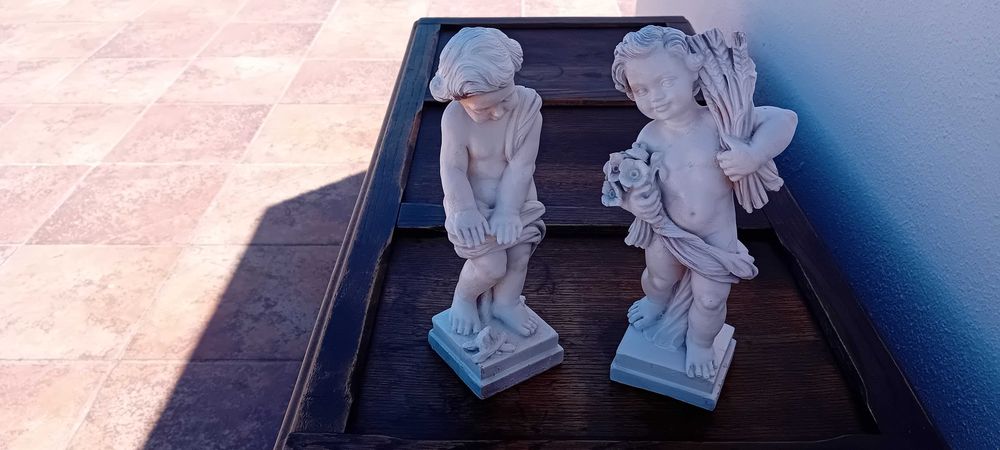 Par de Estatuetas em Pedra