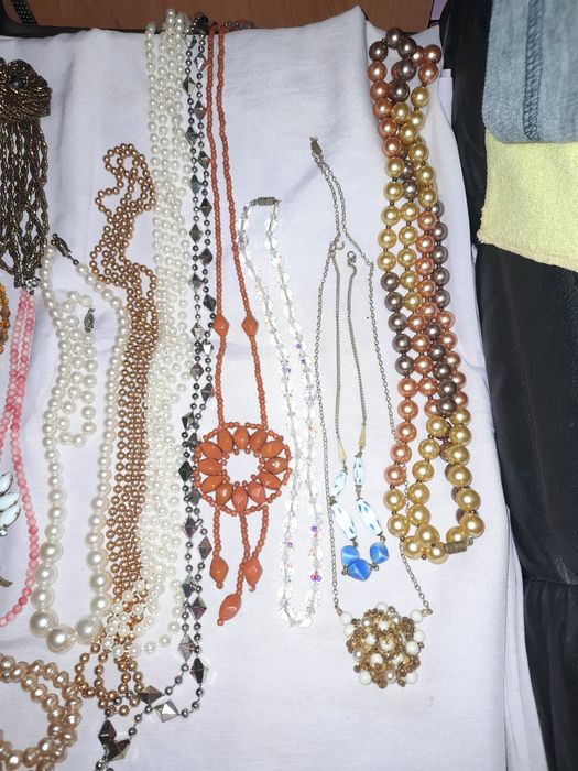 Бусы СССР ,бусы винтажные сатиновое стекло, жемчуг,натуральный камень,