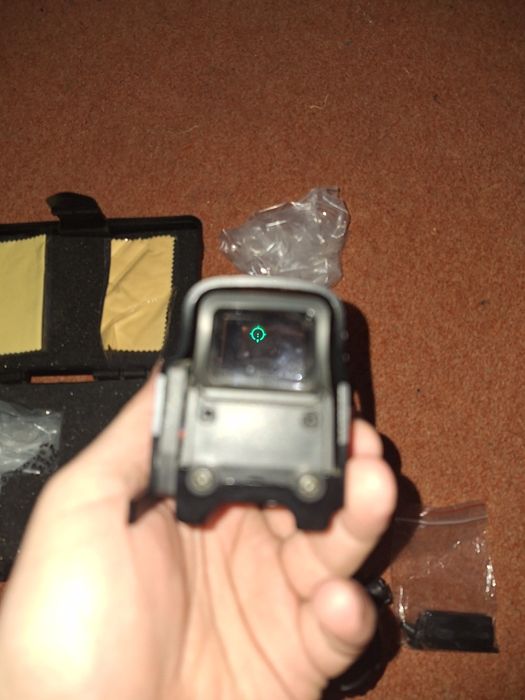 Коллиматор и магнифер EOTech