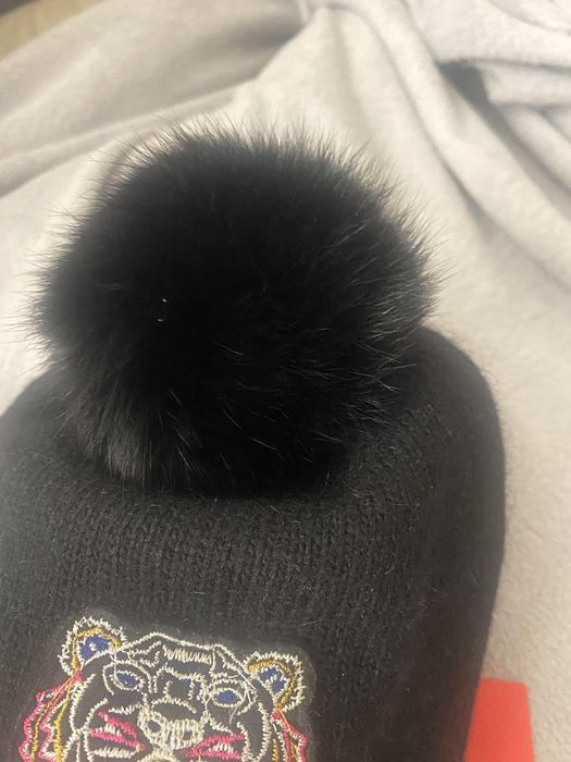 Шапка Kenzo з натуральним помпоном