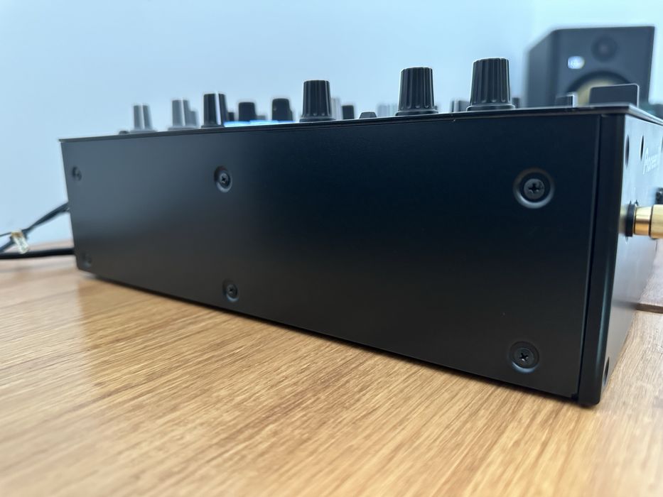 Pioneer DJM 450 - Mesa Mistura