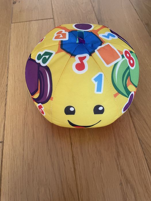 Wesoła piłka nożna fisher price