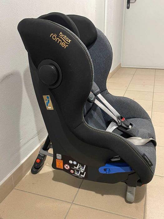 Fotelik samochodowy Britax Max-Way Plus 9-25kg Blue Marble