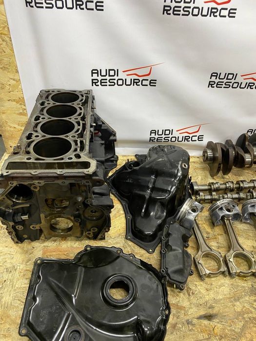 Блок головка розпредвал колінвал мотор CPM Audi A4 B8 A5 Q5 2.0 tfsi