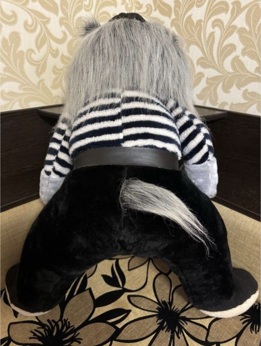 М яка іграшка Вовк