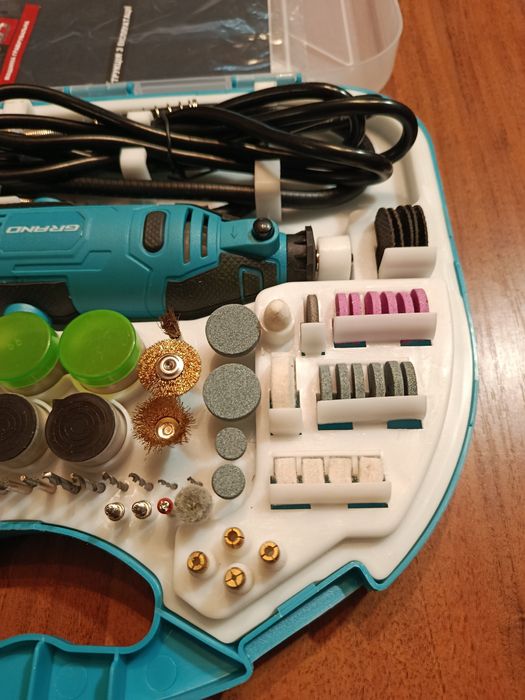 Продам гравірувальну машину GRAND