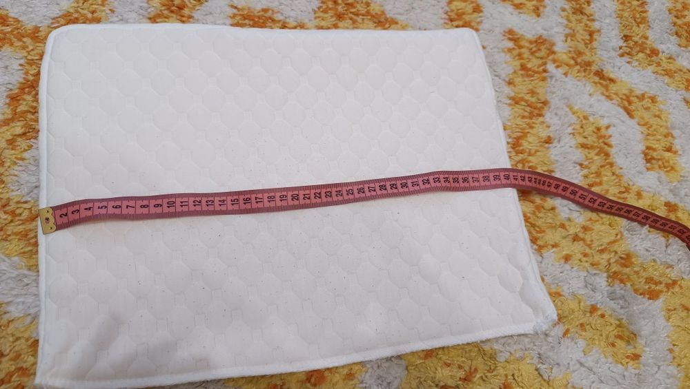 Подушка антирефлюксна для немовлят