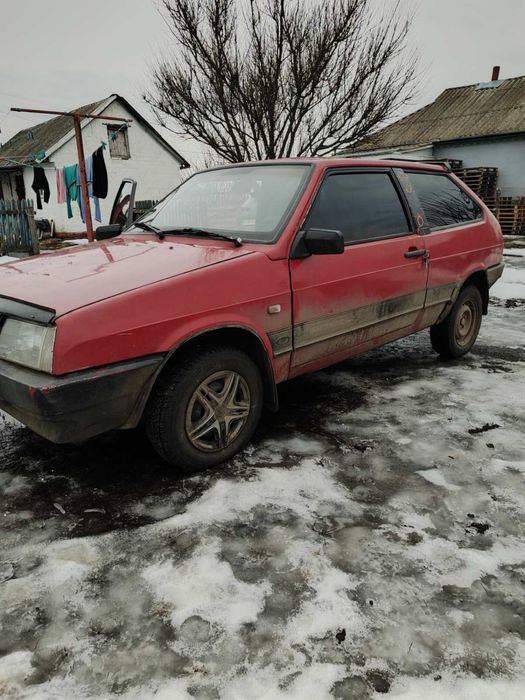 Автомобіль ВАЗ 2108