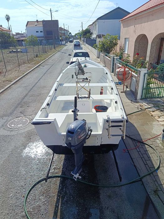 Barco fibramar.