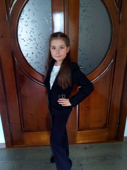 Шкільний костюм піджак брюки 8-10 р.