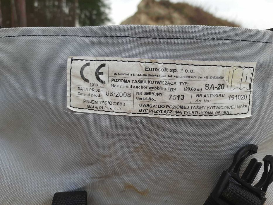 Pozioma taśma kotwicząca, linka dekarska