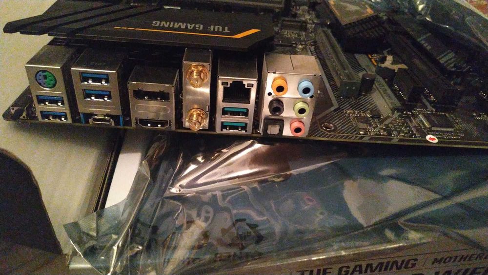 ASUS X570 Pro WiFi – AMD AM4 – Motherboard Does Not Power On64751075394690122
