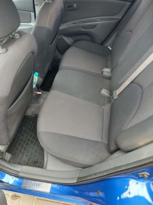 Kia rio хетчбек 2006 року