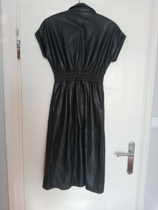 Damska sukienka skórzana