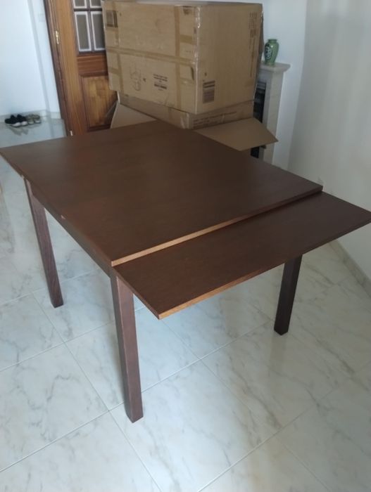Mesa e 4 cadeiras de  Jantar BJURSTA -  IKEA