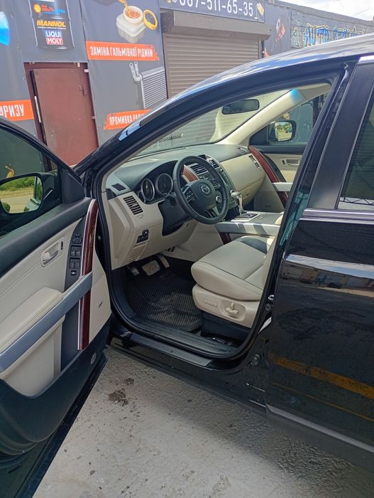 Продам MAZDA CX9 3.5l газ,бензин