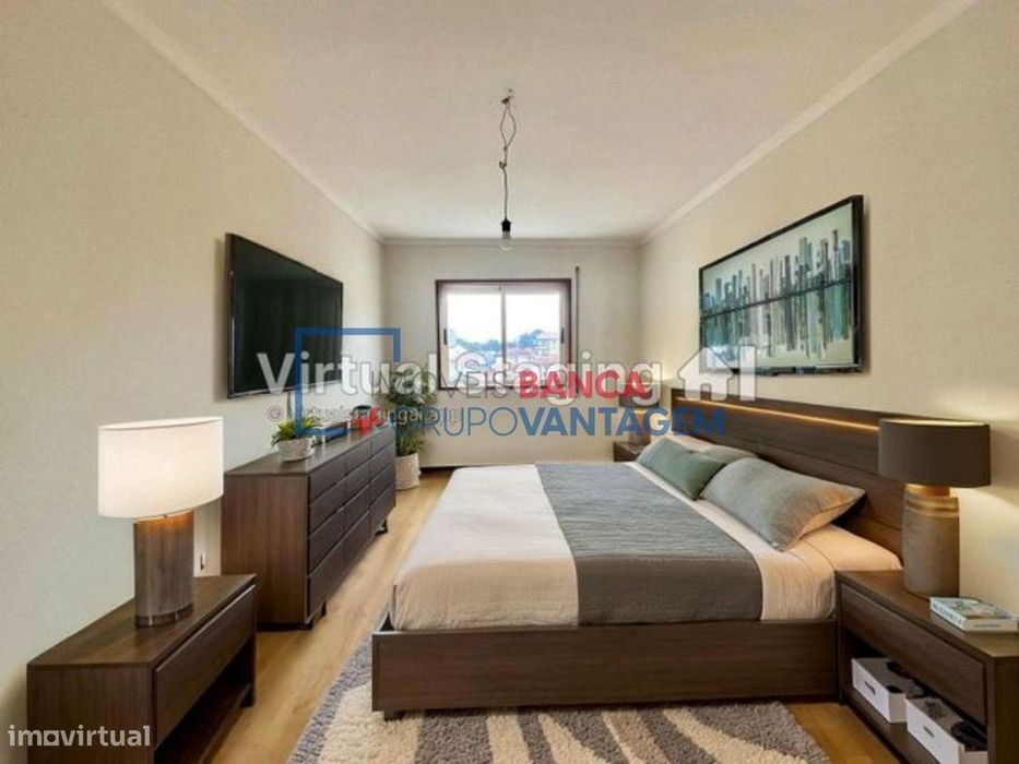 Apartamento T2 C/Varanda - Gondomar