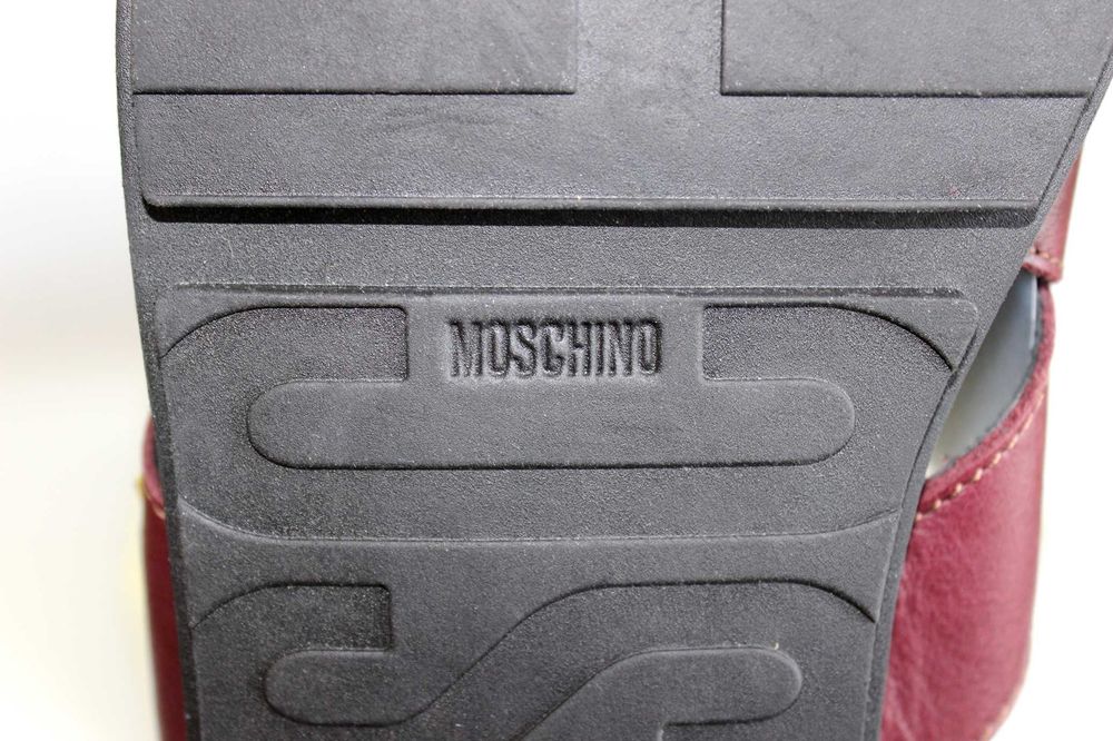 Шлепки, шлепанцы Moschino. Италия. Р-Ры 40-44.