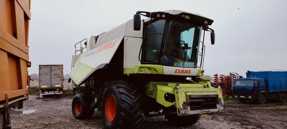 Продам комбайн Лексіон 570
