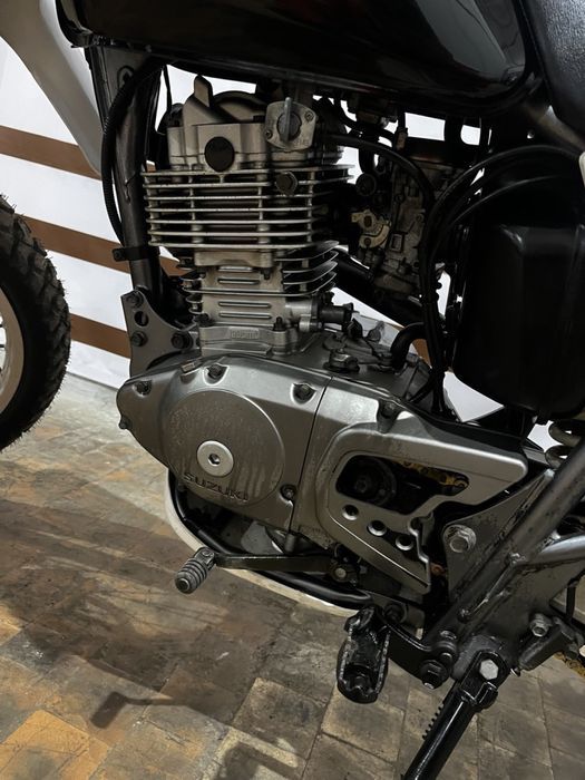 Продам Suzuki Djebel