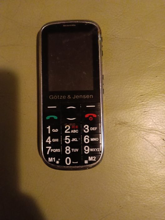 Trzy Telefony używane