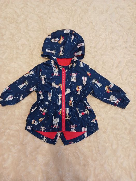 Вітровка для дівчинки