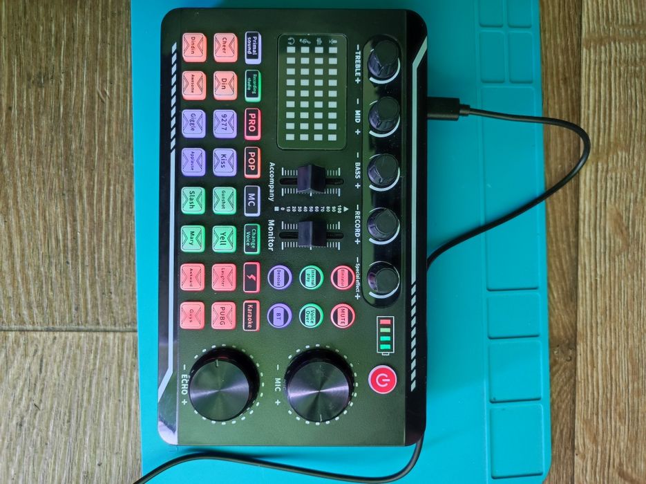 Звукова карта ( мікшер ) F998.