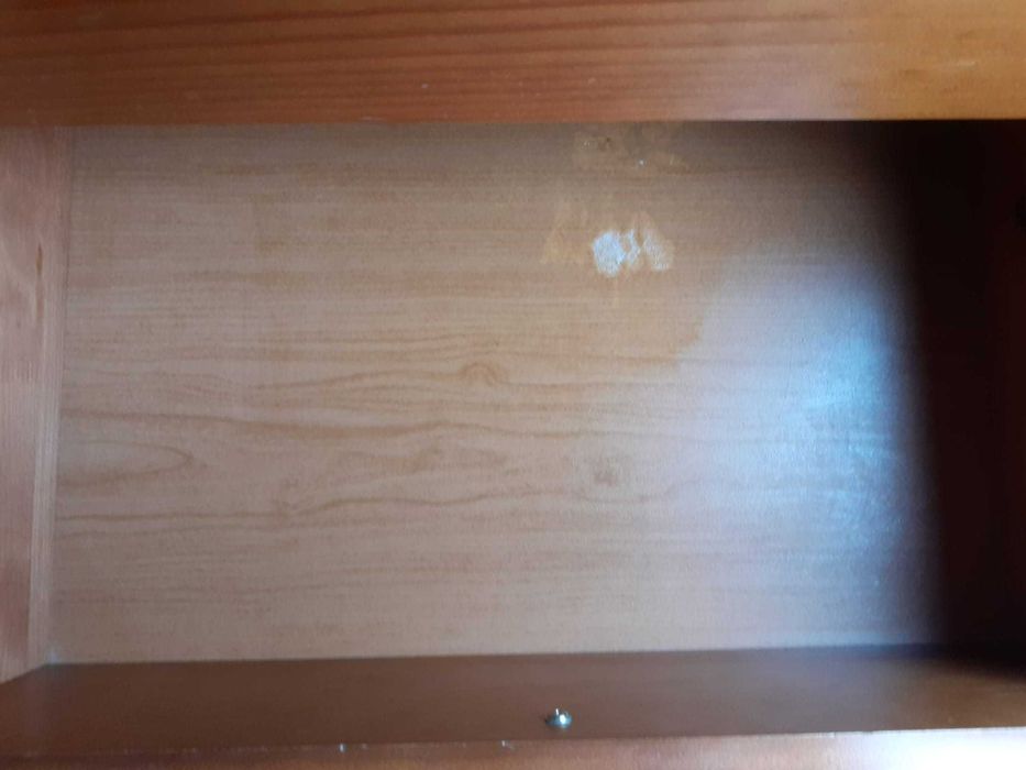 Mesa de cabeceira em madeira - Móveis Leal, Paços de Ferreira