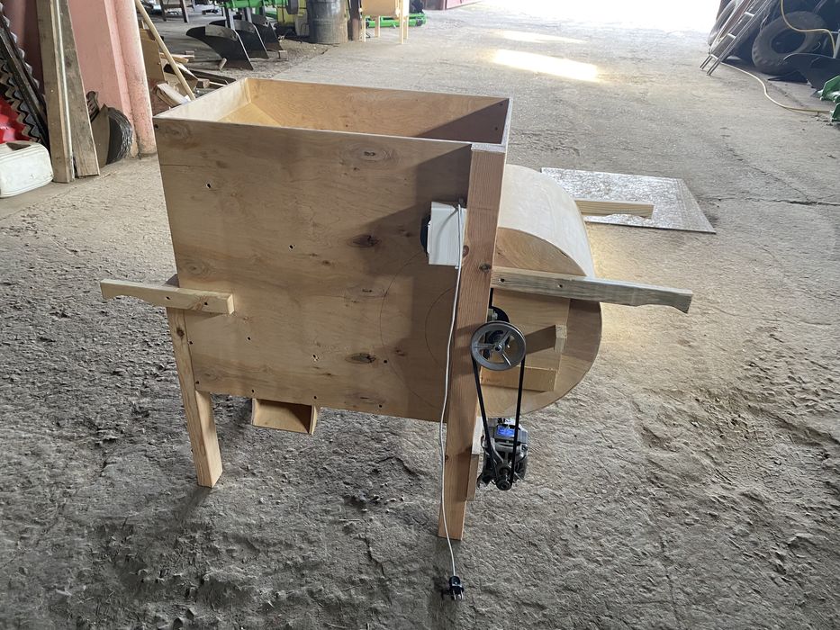 Віялка.  зерноочистна машинка. Калібратор. Млинок