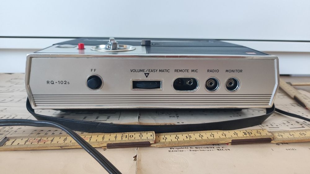 National RQ-102S Panasonic Gravador de bobines antigo