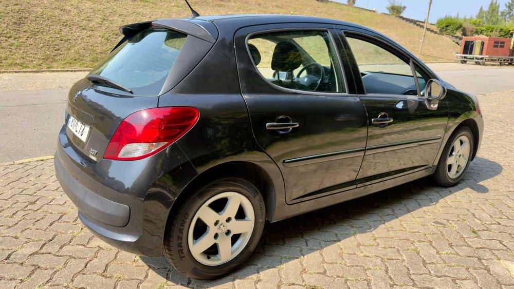 Peugeot 207 1.6 HDi Diesel | 2011 | 201.000 km
