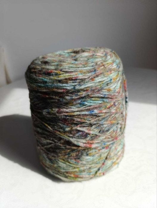 Sprzedam włóczkę dziewiarską 400g na szpulce   FILPUCCI INDASTRIE art. SOFFARAN.