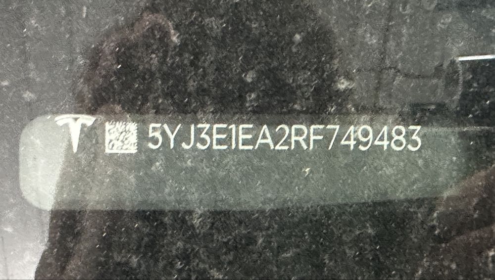 Tesla Model 3 Highland 2024