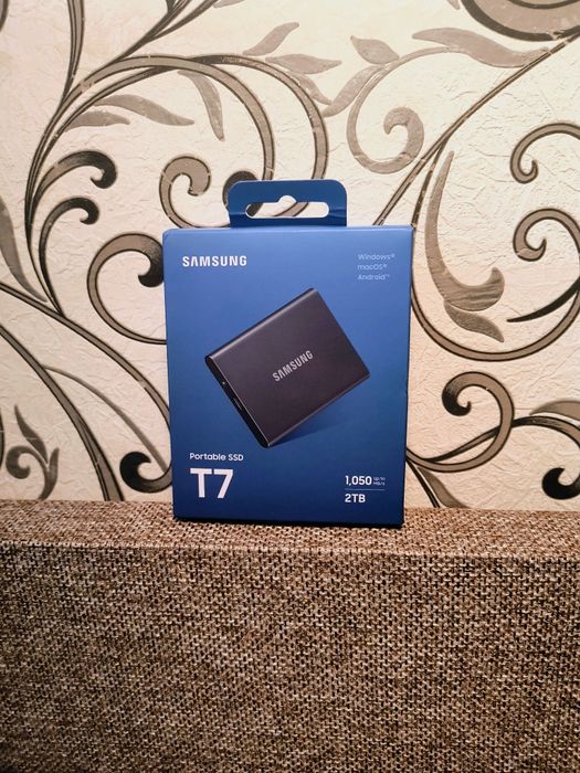 SSD диск Samsung T7 2 TB Titan Grey (MU-PC2T0T)
