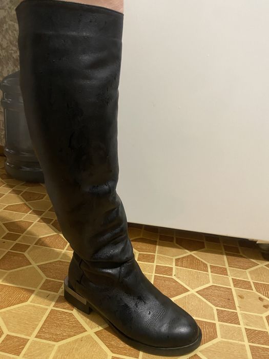 Жіночі шкіряні сапожки