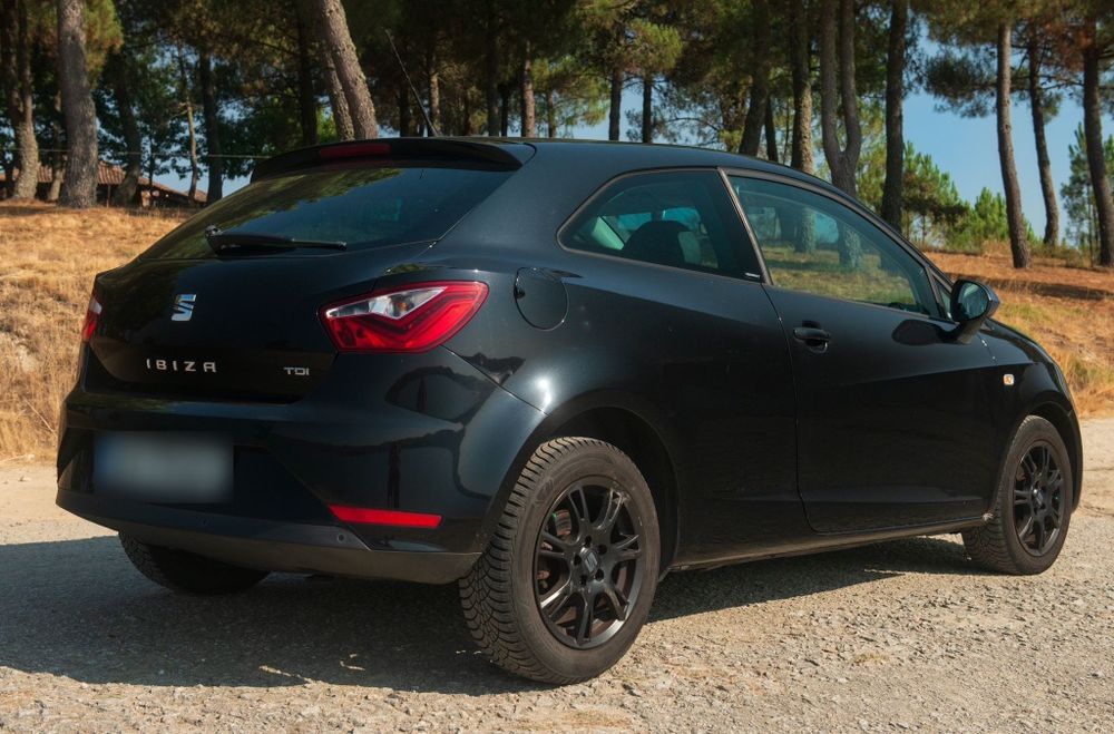 Seat Ibiza 1.4 TDI 105cv - Versão Connect -