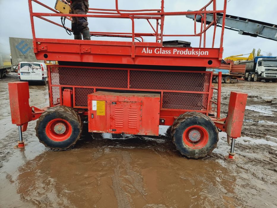 Продам ножничный подьемник JLG 40 RST ,