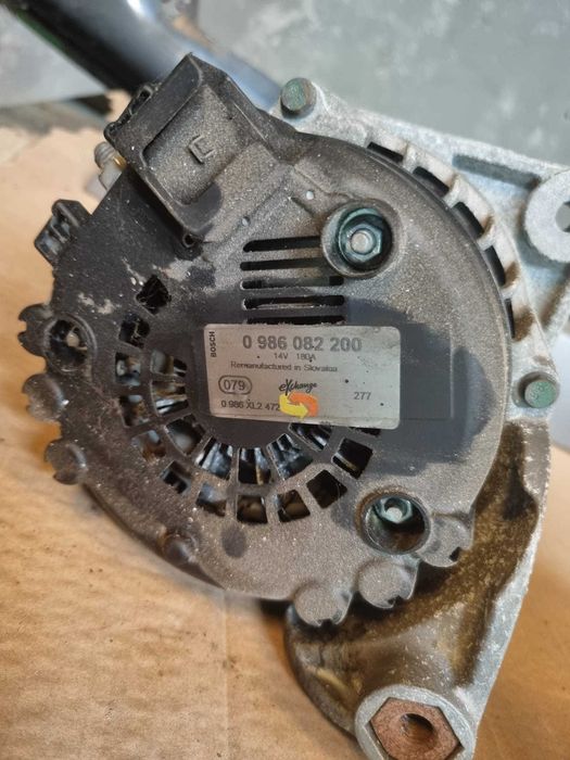 Alternador BOSCH BMW 320d 520d 0 986 082 200