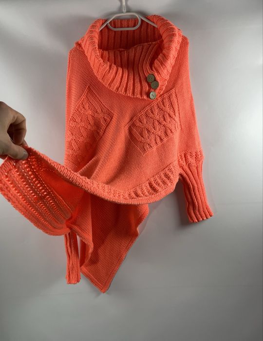 Zestaw 600 sztuk ubrań na odsprzedaż