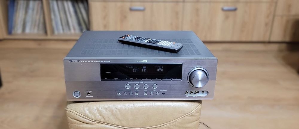 Yamaha RX-V465 amplituner 5.1 HDMI pilot