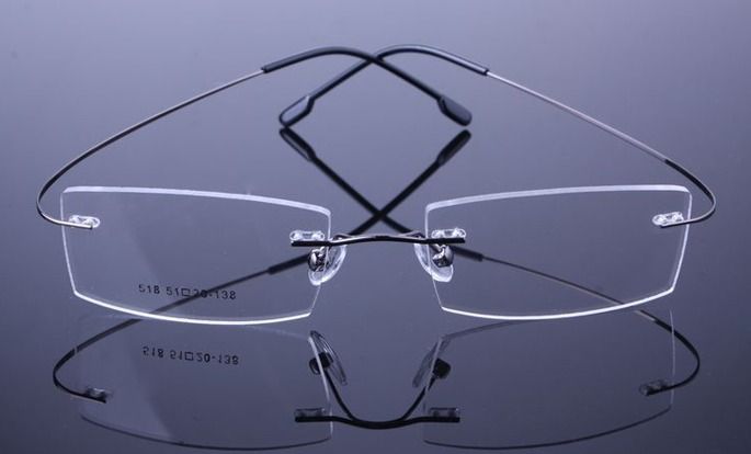 Титанова оправа безрамкова