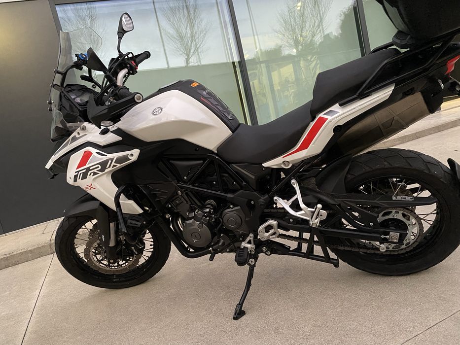 Benelli TRK 502X