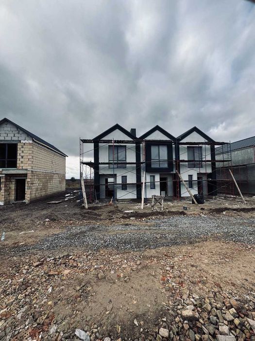 ГАЗИФІКОВАНИЙ таунхаус у с.Святопетрівське від ЗАБУДОВНИКА