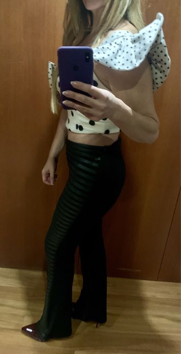 Calças de lycra com ecopele