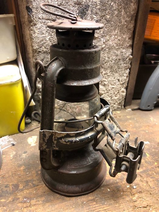 Lampka naftowa rowerowa