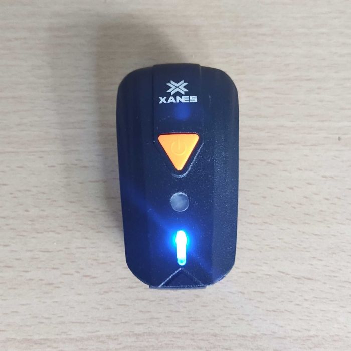 Luz Bicicleta a Bateria com sensor Noturno Prova Água