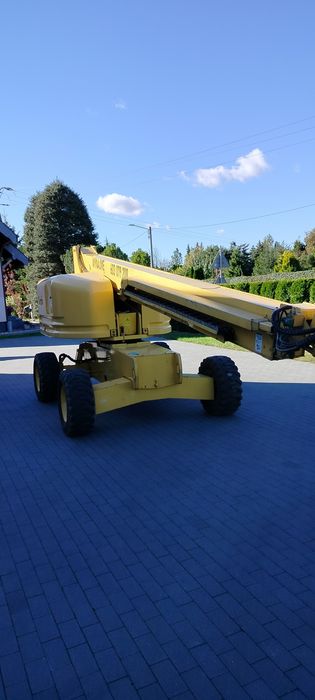 Podnośnik koszowy zwyżka genie S45 4x4