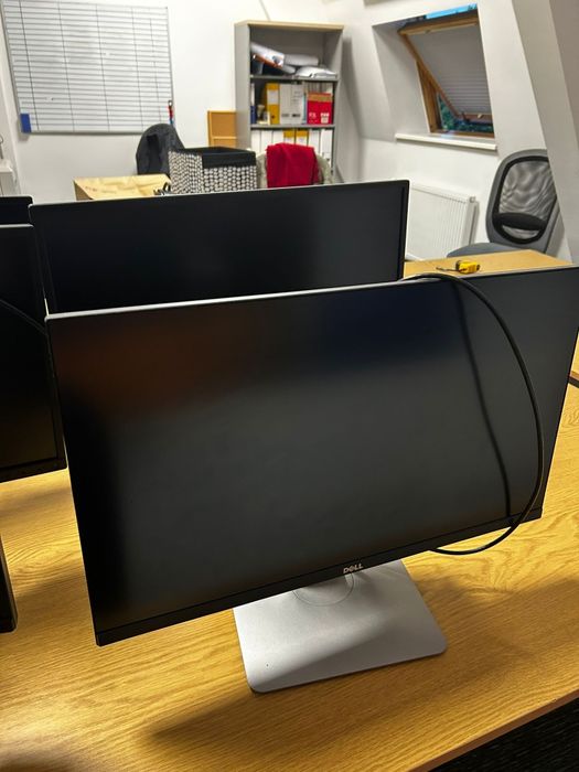 Monitory DELL do laptopa
