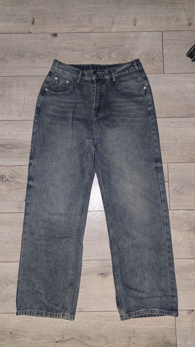 Прямые джинсы ZARA